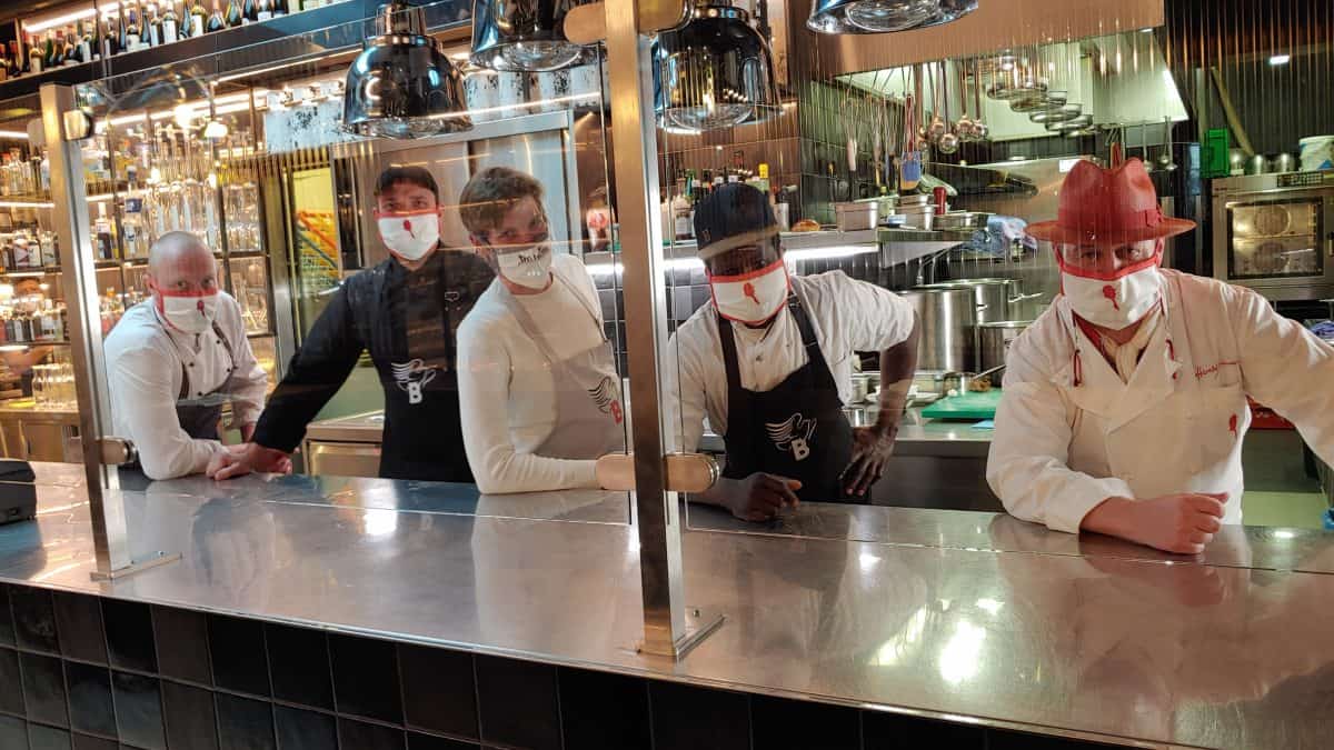 Neue Glasfront in "Das Spittelberg"